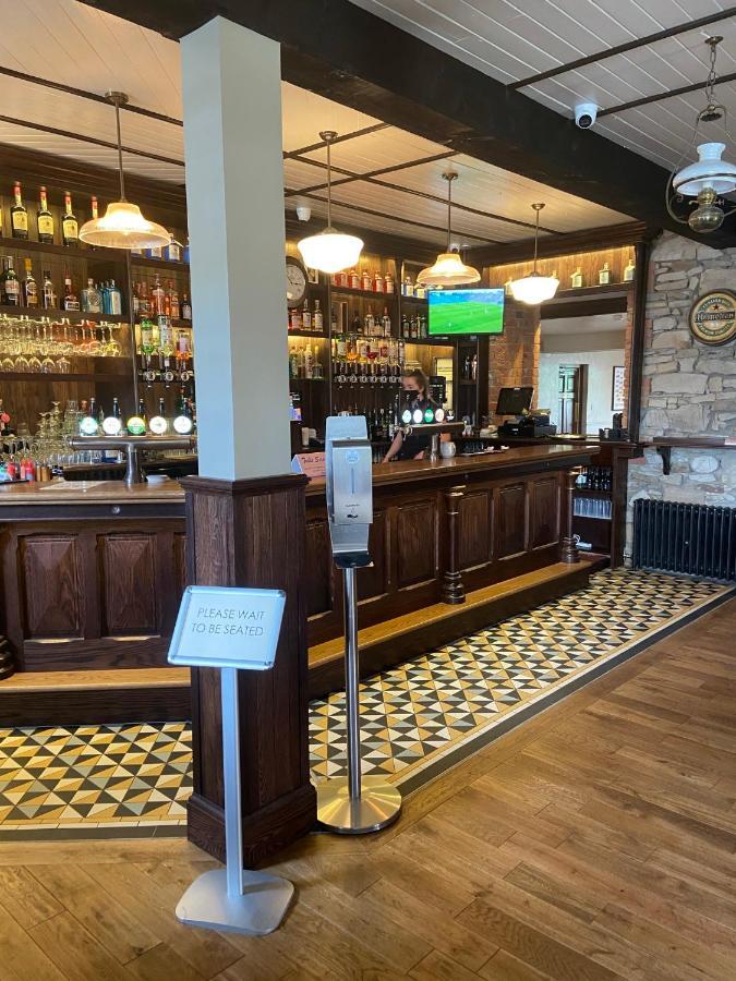 The Copper Still Bar Restaurant & Boutique Rooms Dromod Extérieur photo