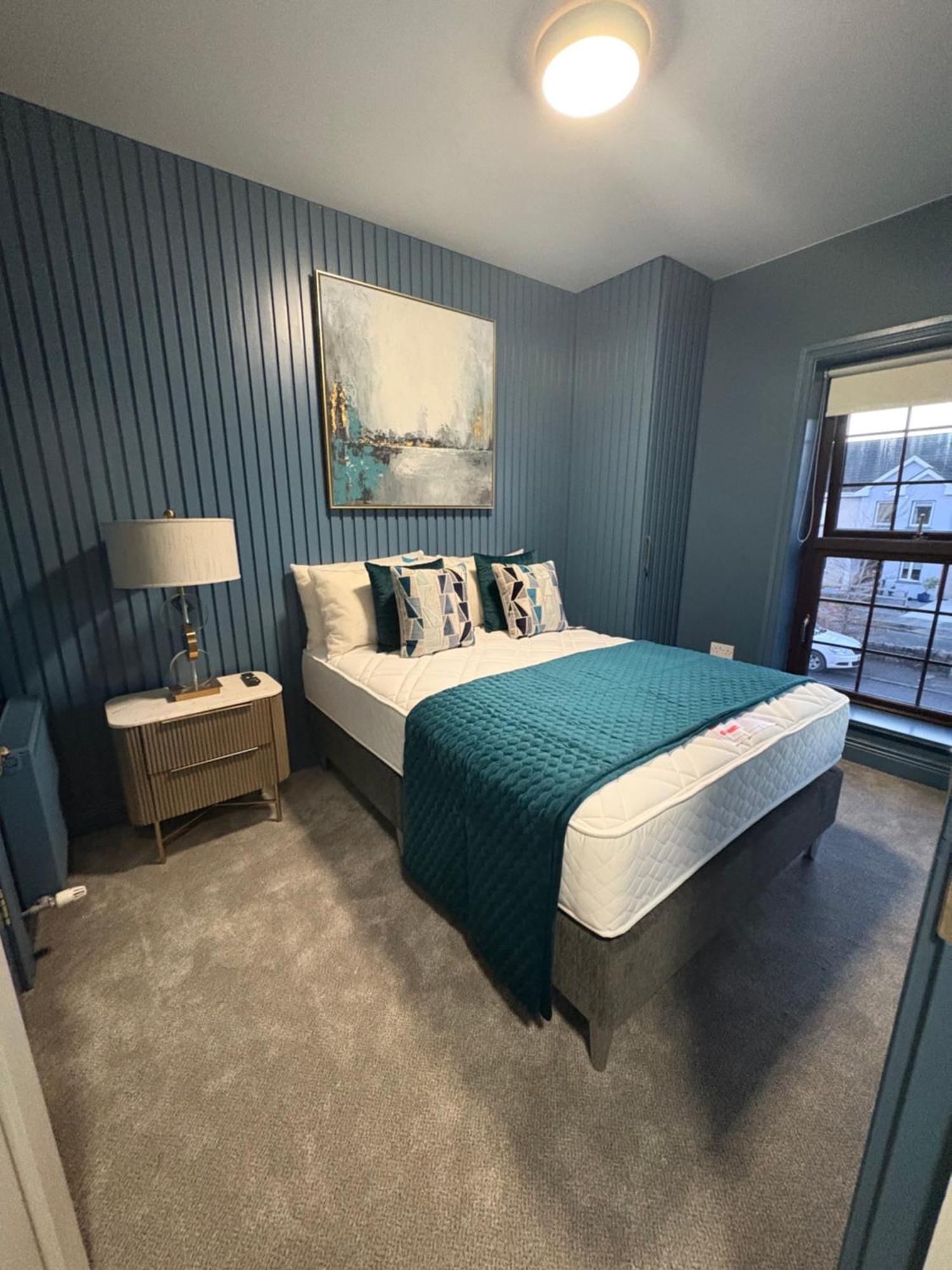 The Copper Still Bar Restaurant & Boutique Rooms Dromod Extérieur photo